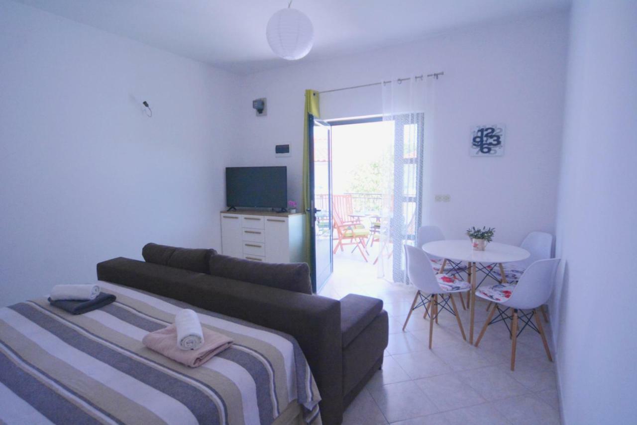 Apartament Arija Bilice Zewnętrze zdjęcie